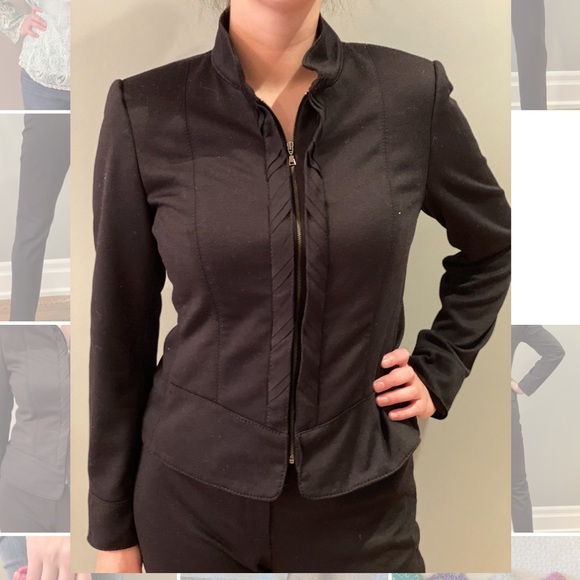 Tahari Knit Pant Suit - Picture 3 of 14